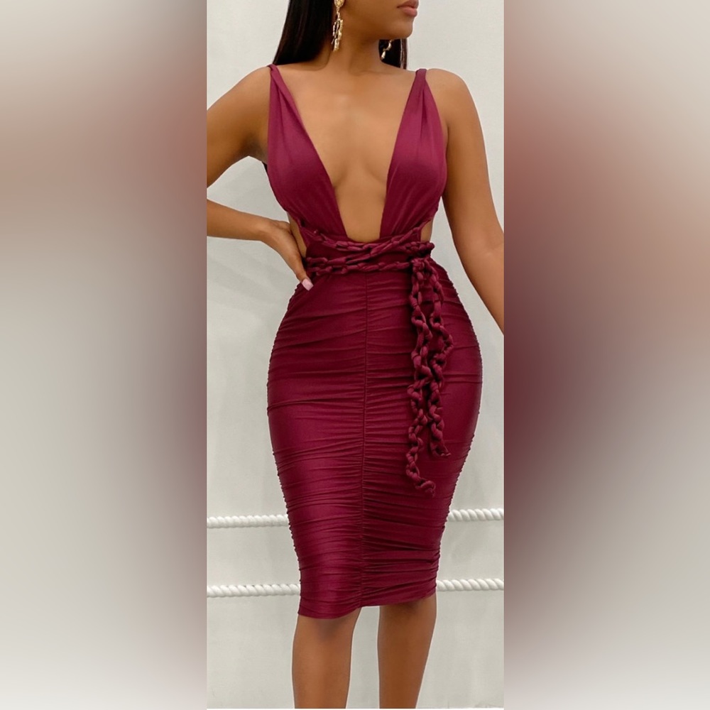 Bodycon Burgundy Deep V Backless Dress